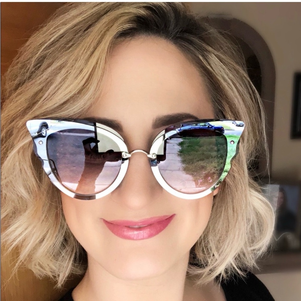 Diff Delilah- Eyewear White Cat-Eye Sunglasses with Mirrored Gradient Lenses